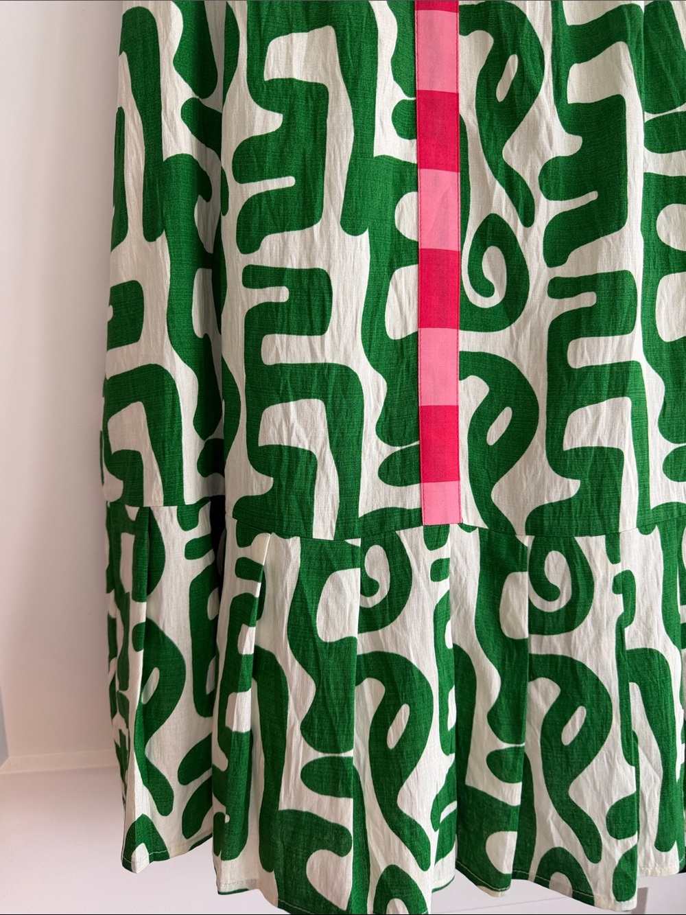 THML Green and White Abstract Print Dress with Pink Trim - Picture 2 of 3